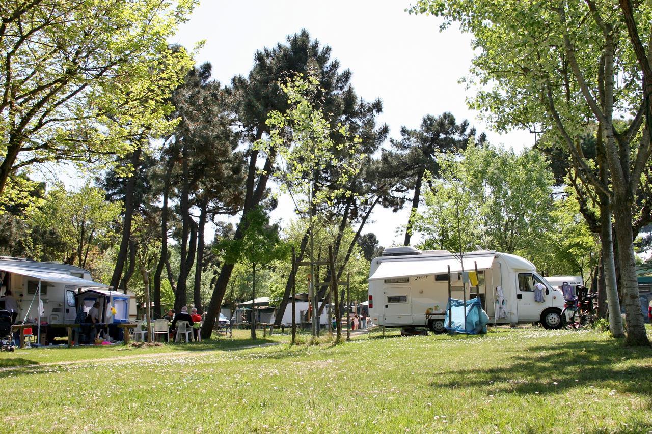 Romea Family Camping Casal Borsetti Kültér fotó